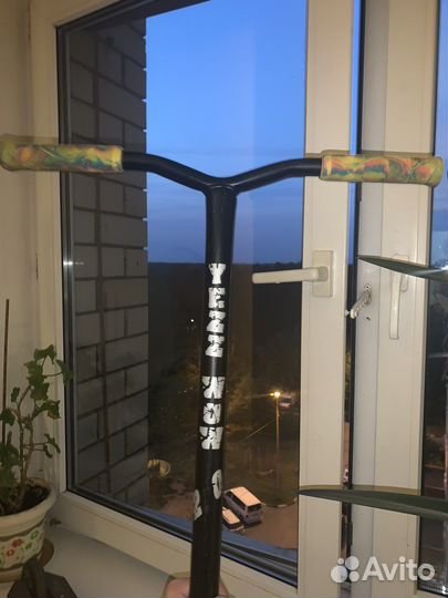 Трюковой самокат