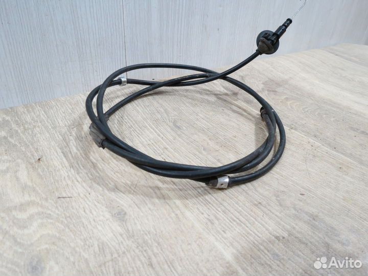 Трос открывания капота Ford Focus 3