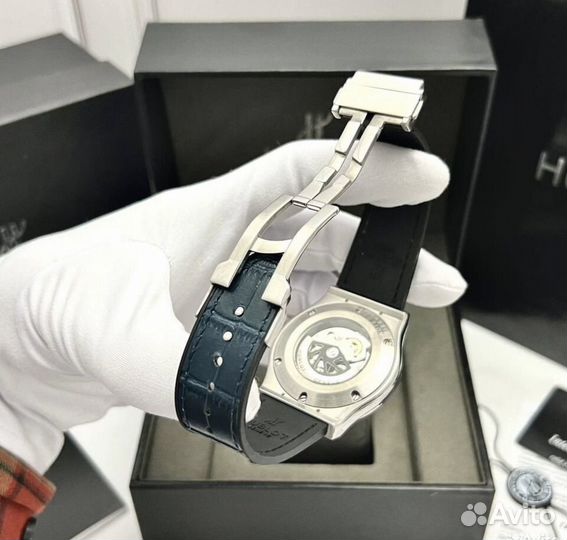 Наручные часы