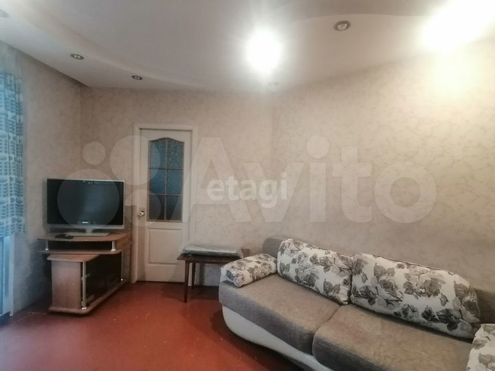 2-к. квартира, 41,8 м², 2/4 эт.
