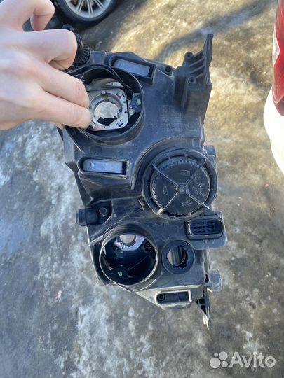 Фара правая skoda rapid оригинал