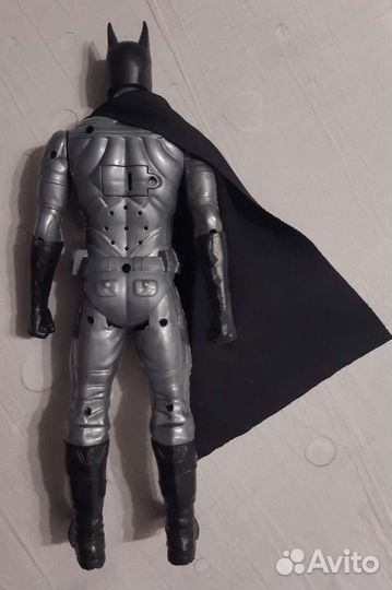 Супергерои и Машинка на радиоуправлении