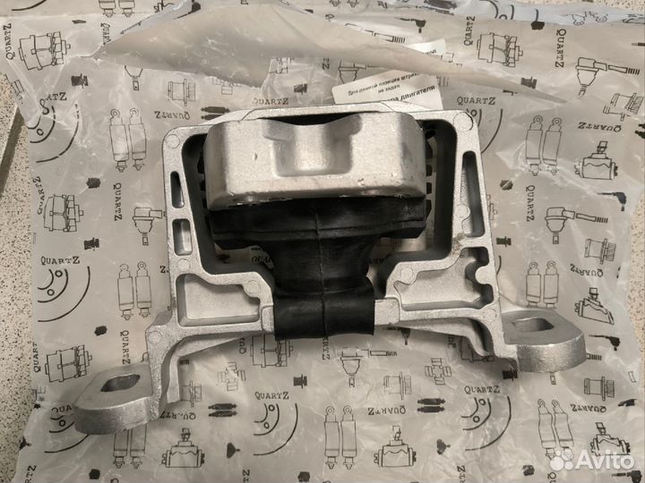 Подушка двигателя Форд Фокус-2,3 правая 1.4-1.6