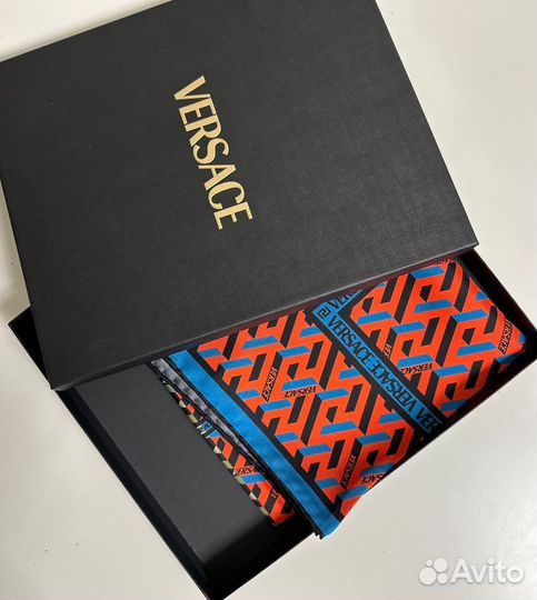 Платок женский Versace оригинал