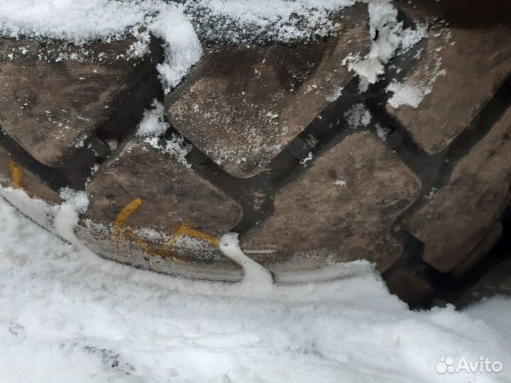 Accelera 12,00 R16.5