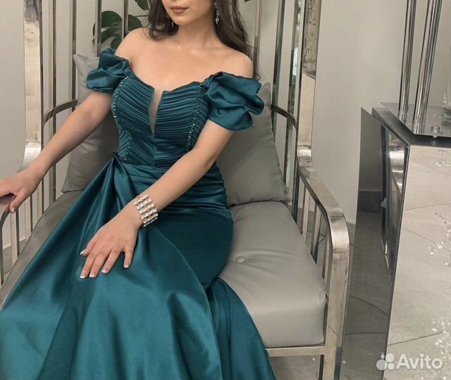 Вечернее платье
