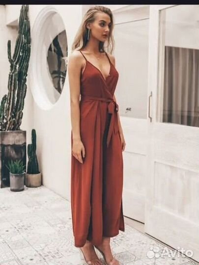 Комбинезон женский новый