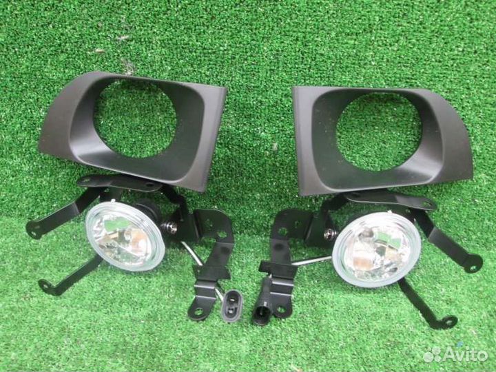 Туманка Toyota Probox NCP51