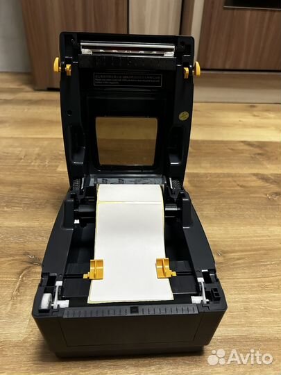 Термопринтер для чеков наклеек этикеток