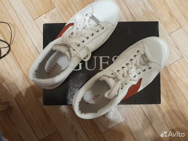 Кроссовки Guess кlion-print vice sash sneaker