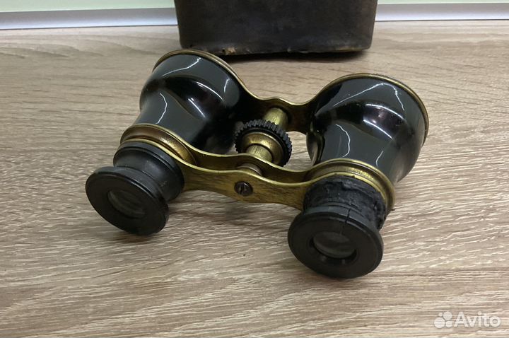 Бинокль театральный антикварный