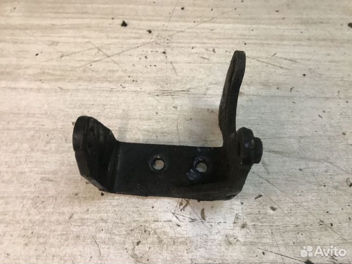 Derways Shuttle Кронштейн крепления насоса гур б/у