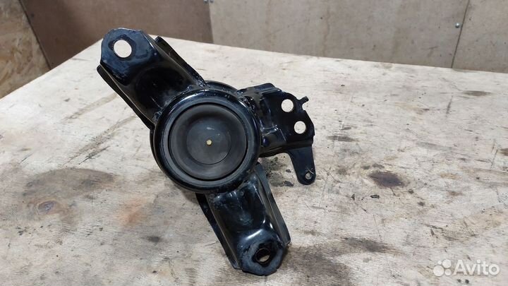 Опора двигателя правая Kia Optima 3 TF G4KE