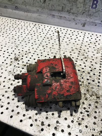 Суппорт задний правый Chrysler PT Cruiser