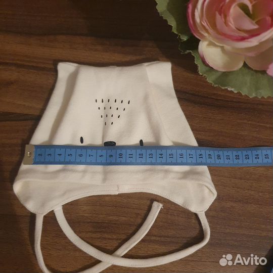 Шапочка для девочки на весну