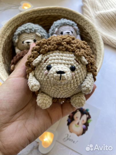 Игрушка вязаная ёжик