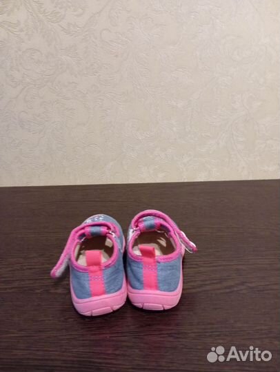 Сандалии для девочки