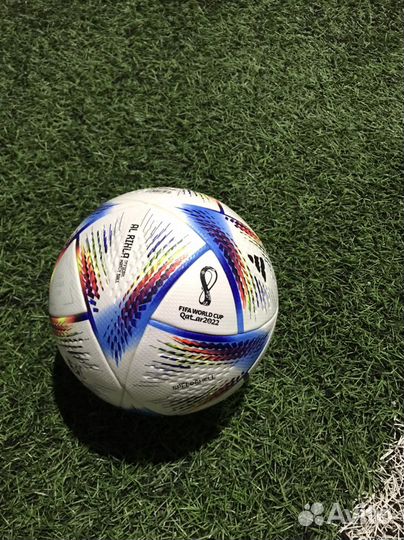 Футбольный мяч