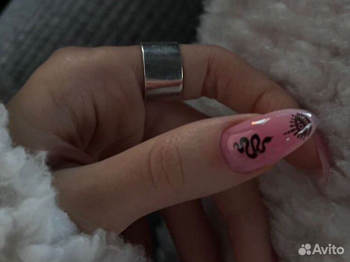 Наращивание ногтей