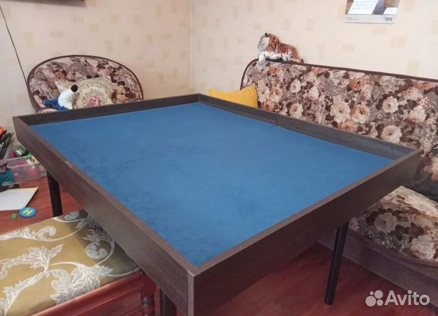 Стол для настольных игр складной