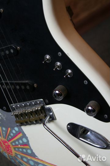 Fresher Fender stratocaster Japan Jeff Beck series