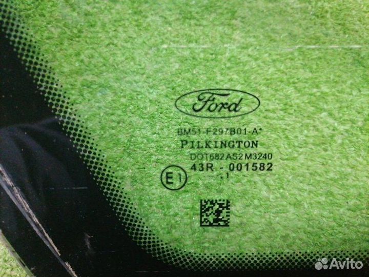 Стекло кузовное глухое заднее левое Ford Focus 3