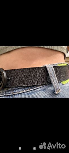 Женский ремень guess