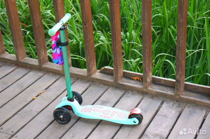 Детский самокат Maxi Micro Deluxe Мятный