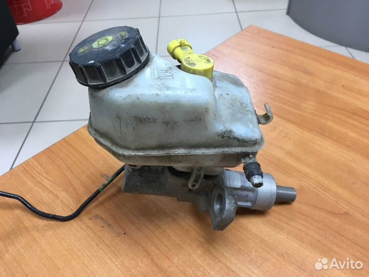 Главный тормозной цилиндр Chevrolet Cruze Круз