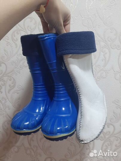 Резиновые сапоги