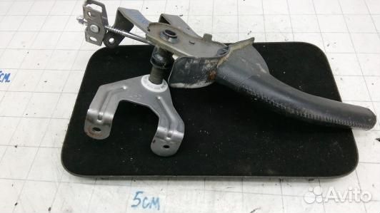 Рычаг ручного тормоза (ручник) KIA CEE'D 2 (JD) (9