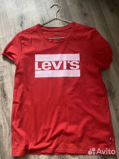 Футболка Levis