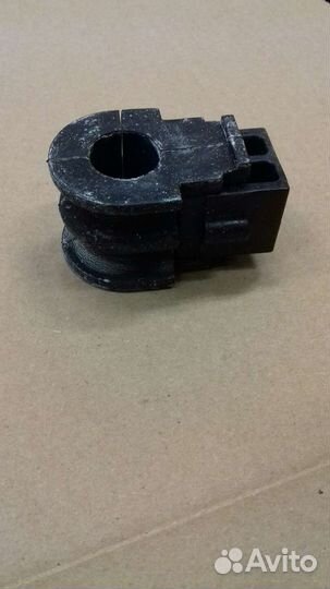 Втулка стабилизатора перед. Note,Tiida