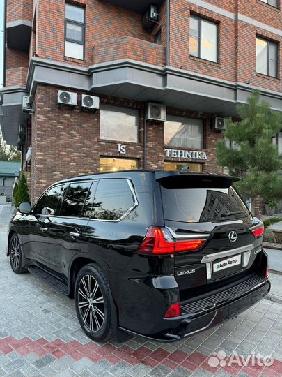 Lexus LX 4.5 AT, 2017, 180 000 км