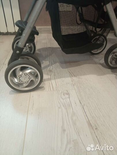 Прогулочная коляска трость бу