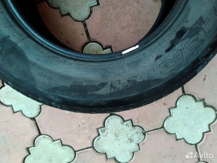 Bridgestone Dueler H/T 265/65 R17