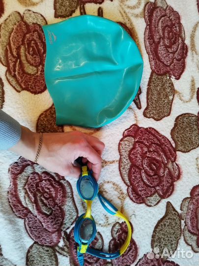 Шапочка/очки/полотенца для плавания детские