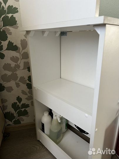 Маникюрный стол складной бу