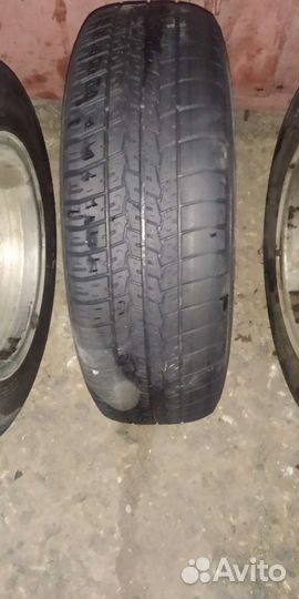 Accelera 651 2.25/4.5 R13