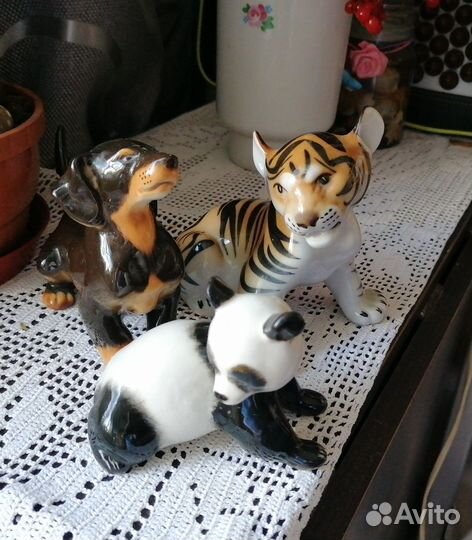 Фарфоровые статуэтки