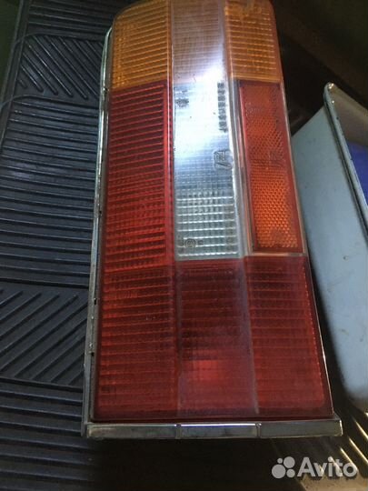 Задний фонарь ваз 2106