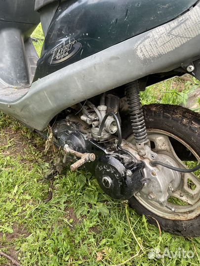 Скутер Honda Tact