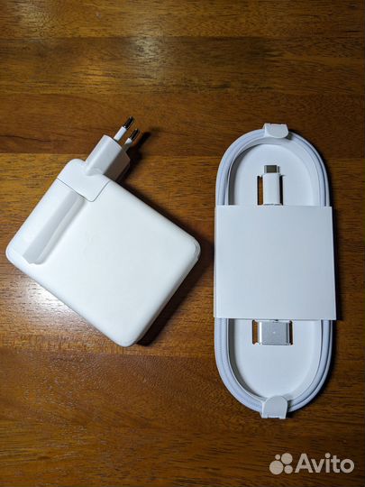 Новые, Apple USB-C 140W, w70