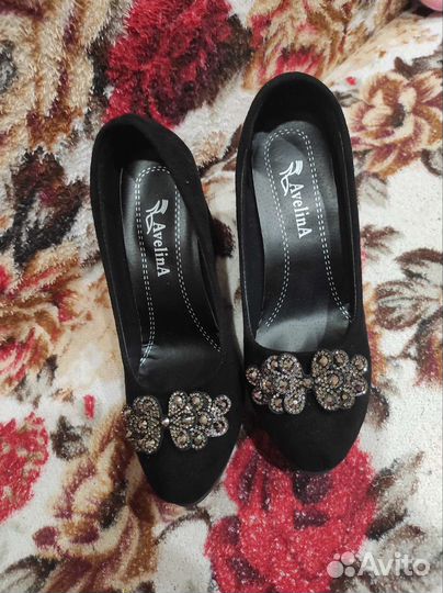 Туфли женские 39 размер новые