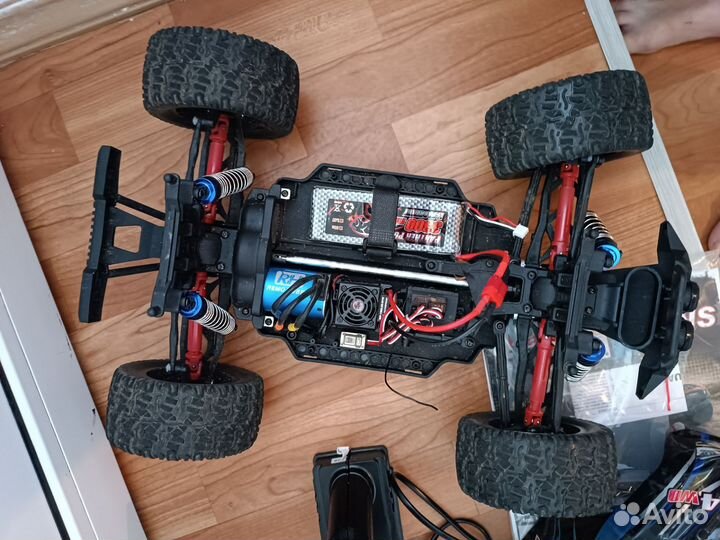 Машина на радиоуправлении 1 10 Remo Hobby шорт-кор