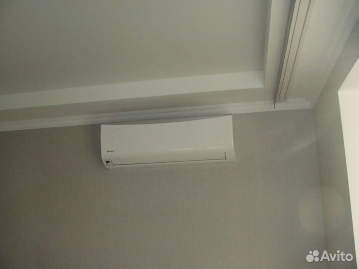 Малярные работы Поклейка обоев Шпаклевка