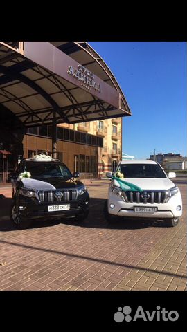 Автомобиль в кортеж на свадьбу