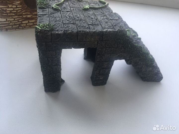 Фигурки для аквариума