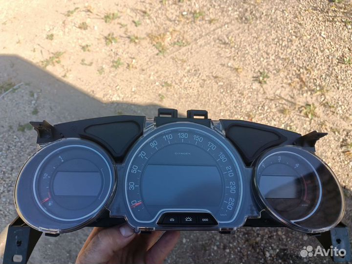 Приборная панель Ситроен c5