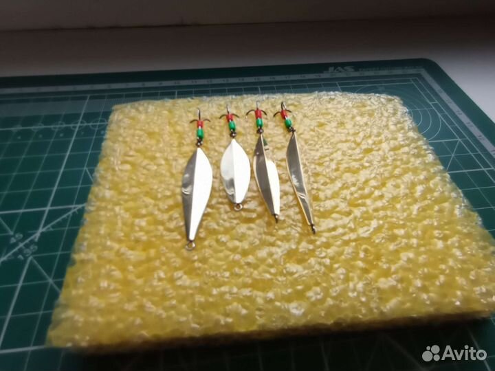 Зимние Блесны и Удилки